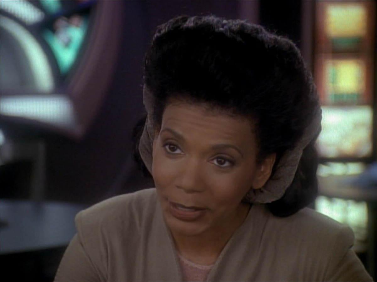 extant_StarTrek_DS9_3x23-FamilyBusiness_03466.jpg