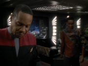 Filename=extant_StarTrek_DS9_3x23-FamilyBusiness_00039.jpg
Filesize=149KiB
Dimensions=1200x900
Date added=Sep 07, 2019 extant_StarTrek_DS9_3x23-FamilyBusiness_00039.jpg