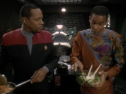 Filename=extant_StarTrek_DS9_3x23-FamilyBusiness_00045.jpg
Filesize=177KiB
Dimensions=1200x900
Date added=Sep 07, 2019 extant_StarTrek_DS9_3x23-FamilyBusiness_00045.jpg