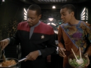 Filename=extant_StarTrek_DS9_3x23-FamilyBusiness_00055.jpg
Filesize=177KiB
Dimensions=1200x900
Date added=Sep 07, 2019 extant_StarTrek_DS9_3x23-FamilyBusiness_00055.jpg