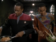 Filename=extant_StarTrek_DS9_3x23-FamilyBusiness_00056.jpg
Filesize=175KiB
Dimensions=1200x900
Date added=Sep 07, 2019 extant_StarTrek_DS9_3x23-FamilyBusiness_00056.jpg