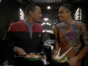 Filename=extant_StarTrek_DS9_3x23-FamilyBusiness_00063.jpg
Filesize=180KiB
Dimensions=1200x900
Date added=Sep 07, 2019 extant_StarTrek_DS9_3x23-FamilyBusiness_00063.jpg