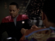 Filename=extant_StarTrek_DS9_3x23-FamilyBusiness_00071.jpg
Filesize=123KiB
Dimensions=1200x900
Date added=Sep 07, 2019 extant_StarTrek_DS9_3x23-FamilyBusiness_00071.jpg