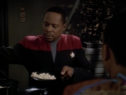 extant_StarTrek_DS9_3x23-FamilyBusiness_00077.jpg