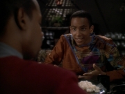 extant_StarTrek_DS9_3x23-FamilyBusiness_00080.jpg