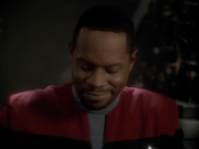 extant_StarTrek_DS9_3x23-FamilyBusiness_00087.jpg