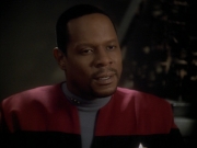 Filename=extant_StarTrek_DS9_3x23-FamilyBusiness_00102.jpg
Filesize=114KiB
Dimensions=1200x900
Date added=Sep 07, 2019 extant_StarTrek_DS9_3x23-FamilyBusiness_00102.jpg
