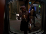 Filename=extant_StarTrek_DS9_3x23-FamilyBusiness_00203.jpg
Filesize=145KiB
Dimensions=1200x900
Date added=Sep 07, 2019 extant_StarTrek_DS9_3x23-FamilyBusiness_00203.jpg