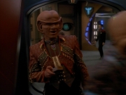 Filename=extant_StarTrek_DS9_3x23-FamilyBusiness_00208.jpg
Filesize=162KiB
Dimensions=1200x900
Date added=Sep 07, 2019 extant_StarTrek_DS9_3x23-FamilyBusiness_00208.jpg
