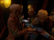 Filename=extant_StarTrek_DS9_3x23-FamilyBusiness_00213.jpg
Filesize=164KiB
Dimensions=1200x900
Date added=Sep 07, 2019 extant_StarTrek_DS9_3x23-FamilyBusiness_00213.jpg