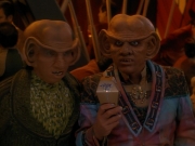 Filename=extant_StarTrek_DS9_3x23-FamilyBusiness_00225.jpg
Filesize=192KiB
Dimensions=1200x900
Date added=Sep 07, 2019 extant_StarTrek_DS9_3x23-FamilyBusiness_00225.jpg