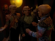 Filename=extant_StarTrek_DS9_3x23-FamilyBusiness_00228.jpg
Filesize=166KiB
Dimensions=1200x900
Date added=Sep 07, 2019 extant_StarTrek_DS9_3x23-FamilyBusiness_00228.jpg