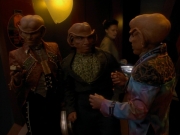 Filename=extant_StarTrek_DS9_3x23-FamilyBusiness_00230.jpg
Filesize=163KiB
Dimensions=1200x900
Date added=Sep 07, 2019 extant_StarTrek_DS9_3x23-FamilyBusiness_00230.jpg