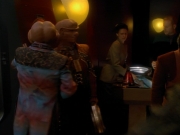 Filename=extant_StarTrek_DS9_3x23-FamilyBusiness_00233.jpg
Filesize=140KiB
Dimensions=1200x900
Date added=Sep 07, 2019 extant_StarTrek_DS9_3x23-FamilyBusiness_00233.jpg