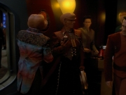 Filename=extant_StarTrek_DS9_3x23-FamilyBusiness_00234.jpg
Filesize=146KiB
Dimensions=1200x900
Date added=Sep 07, 2019 extant_StarTrek_DS9_3x23-FamilyBusiness_00234.jpg