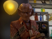 Filename=extant_StarTrek_DS9_3x23-FamilyBusiness_00502.jpg
Filesize=201KiB
Dimensions=1200x900
Date added=Sep 07, 2019 extant_StarTrek_DS9_3x23-FamilyBusiness_00502.jpg