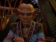 extant_StarTrek_DS9_3x23-FamilyBusiness_00527.jpg