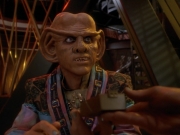 extant_StarTrek_DS9_3x23-FamilyBusiness_00536.jpg