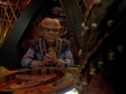 extant_StarTrek_DS9_3x23-FamilyBusiness_00572.jpg