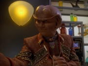Filename=extant_StarTrek_DS9_3x23-FamilyBusiness_00582.jpg
Filesize=193KiB
Dimensions=1200x900
Date added=Sep 07, 2019 extant_StarTrek_DS9_3x23-FamilyBusiness_00582.jpg