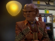 Filename=extant_StarTrek_DS9_3x23-FamilyBusiness_00607.jpg
Filesize=192KiB
Dimensions=1200x900
Date added=Sep 07, 2019 extant_StarTrek_DS9_3x23-FamilyBusiness_00607.jpg