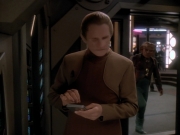 Filename=extant_StarTrek_DS9_3x23-FamilyBusiness_00652.jpg
Filesize=152KiB
Dimensions=1200x900
Date added=Sep 07, 2019 extant_StarTrek_DS9_3x23-FamilyBusiness_00652.jpg