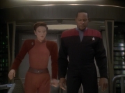 Filename=extant_StarTrek_DS9_3x23-FamilyBusiness_00744.jpg
Filesize=149KiB
Dimensions=1200x900
Date added=Sep 07, 2019 extant_StarTrek_DS9_3x23-FamilyBusiness_00744.jpg