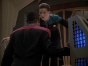 Filename=extant_StarTrek_DS9_3x23-FamilyBusiness_00767.jpg
Filesize=137KiB
Dimensions=1200x900
Date added=Sep 07, 2019 extant_StarTrek_DS9_3x23-FamilyBusiness_00767.jpg