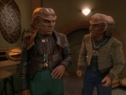 Filename=extant_StarTrek_DS9_3x23-FamilyBusiness_01002.jpg
Filesize=185KiB
Dimensions=1200x900
Date added=Sep 07, 2019 extant_StarTrek_DS9_3x23-FamilyBusiness_01002.jpg
