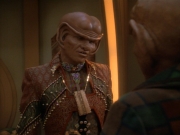 Filename=extant_StarTrek_DS9_3x23-FamilyBusiness_01062.jpg
Filesize=175KiB
Dimensions=1200x900
Date added=Sep 07, 2019 extant_StarTrek_DS9_3x23-FamilyBusiness_01062.jpg