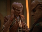 Filename=extant_StarTrek_DS9_3x23-FamilyBusiness_01137.jpg
Filesize=185KiB
Dimensions=1200x900
Date added=Sep 07, 2019 extant_StarTrek_DS9_3x23-FamilyBusiness_01137.jpg