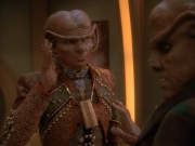 Filename=extant_StarTrek_DS9_3x23-FamilyBusiness_01139.jpg
Filesize=183KiB
Dimensions=1200x900
Date added=Sep 07, 2019 extant_StarTrek_DS9_3x23-FamilyBusiness_01139.jpg