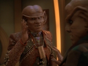 Filename=extant_StarTrek_DS9_3x23-FamilyBusiness_01140.jpg
Filesize=184KiB
Dimensions=1200x900
Date added=Sep 07, 2019 extant_StarTrek_DS9_3x23-FamilyBusiness_01140.jpg