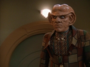 Filename=extant_StarTrek_DS9_3x23-FamilyBusiness_01156.jpg
Filesize=154KiB
Dimensions=1200x900
Date added=Sep 07, 2019 extant_StarTrek_DS9_3x23-FamilyBusiness_01156.jpg