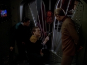 Filename=extant_StarTrek_DS9_3x23-FamilyBusiness_01240.jpg
Filesize=150KiB
Dimensions=1200x900
Date added=Sep 07, 2019 extant_StarTrek_DS9_3x23-FamilyBusiness_01240.jpg