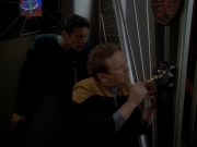 Filename=extant_StarTrek_DS9_3x23-FamilyBusiness_01266.jpg
Filesize=131KiB
Dimensions=1200x900
Date added=Sep 07, 2019 extant_StarTrek_DS9_3x23-FamilyBusiness_01266.jpg