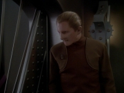 extant_StarTrek_DS9_3x23-FamilyBusiness_01277.jpg