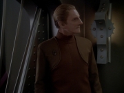 extant_StarTrek_DS9_3x23-FamilyBusiness_01282.jpg