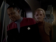 extant_StarTrek_DS9_3x23-FamilyBusiness_01302.jpg