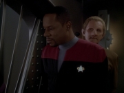 extant_StarTrek_DS9_3x23-FamilyBusiness_01316.jpg
