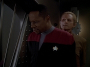 extant_StarTrek_DS9_3x23-FamilyBusiness_01321.jpg