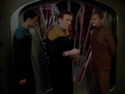Filename=extant_StarTrek_DS9_3x23-FamilyBusiness_01330.jpg
Filesize=155KiB
Dimensions=1200x900
Date added=Sep 07, 2019 extant_StarTrek_DS9_3x23-FamilyBusiness_01330.jpg