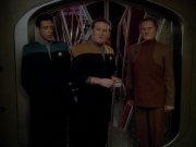 Filename=extant_StarTrek_DS9_3x23-FamilyBusiness_01374.jpg
Filesize=151KiB
Dimensions=1200x900
Date added=Sep 07, 2019 extant_StarTrek_DS9_3x23-FamilyBusiness_01374.jpg