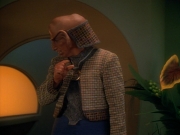 Filename=extant_StarTrek_DS9_3x23-FamilyBusiness_01827.jpg
Filesize=171KiB
Dimensions=1200x900
Date added=Sep 07, 2019 extant_StarTrek_DS9_3x23-FamilyBusiness_01827.jpg