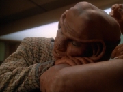 Filename=extant_StarTrek_DS9_3x23-FamilyBusiness_01909.jpg
Filesize=176KiB
Dimensions=1200x900
Date added=Sep 07, 2019 extant_StarTrek_DS9_3x23-FamilyBusiness_01909.jpg