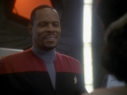 Filename=extant_StarTrek_DS9_3x23-FamilyBusiness_02105.jpg
Filesize=134KiB
Dimensions=1200x900
Date added=Sep 07, 2019 extant_StarTrek_DS9_3x23-FamilyBusiness_02105.jpg
