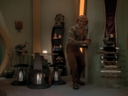 Filename=extant_StarTrek_DS9_3x23-FamilyBusiness_02285.jpg
Filesize=165KiB
Dimensions=1200x900
Date added=Sep 07, 2019 extant_StarTrek_DS9_3x23-FamilyBusiness_02285.jpg