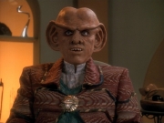 extant_StarTrek_DS9_3x23-FamilyBusiness_02294.jpg