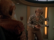 extant_StarTrek_DS9_3x23-FamilyBusiness_02297.jpg