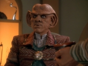 extant_StarTrek_DS9_3x23-FamilyBusiness_02303.jpg